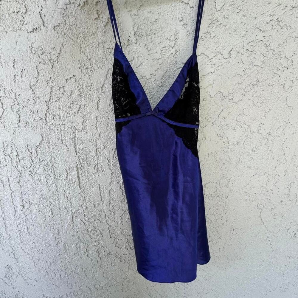 Purple fredricks of hollywood slip